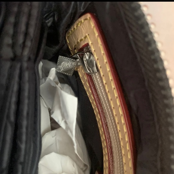 Small pippa. No extra straps. - Picture 8 of 10